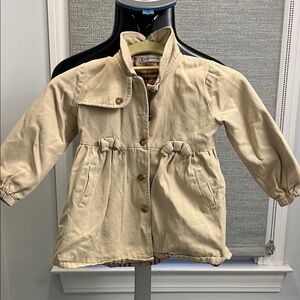 Roberta di Camerino Beige Kids Raincoat with Bow Details